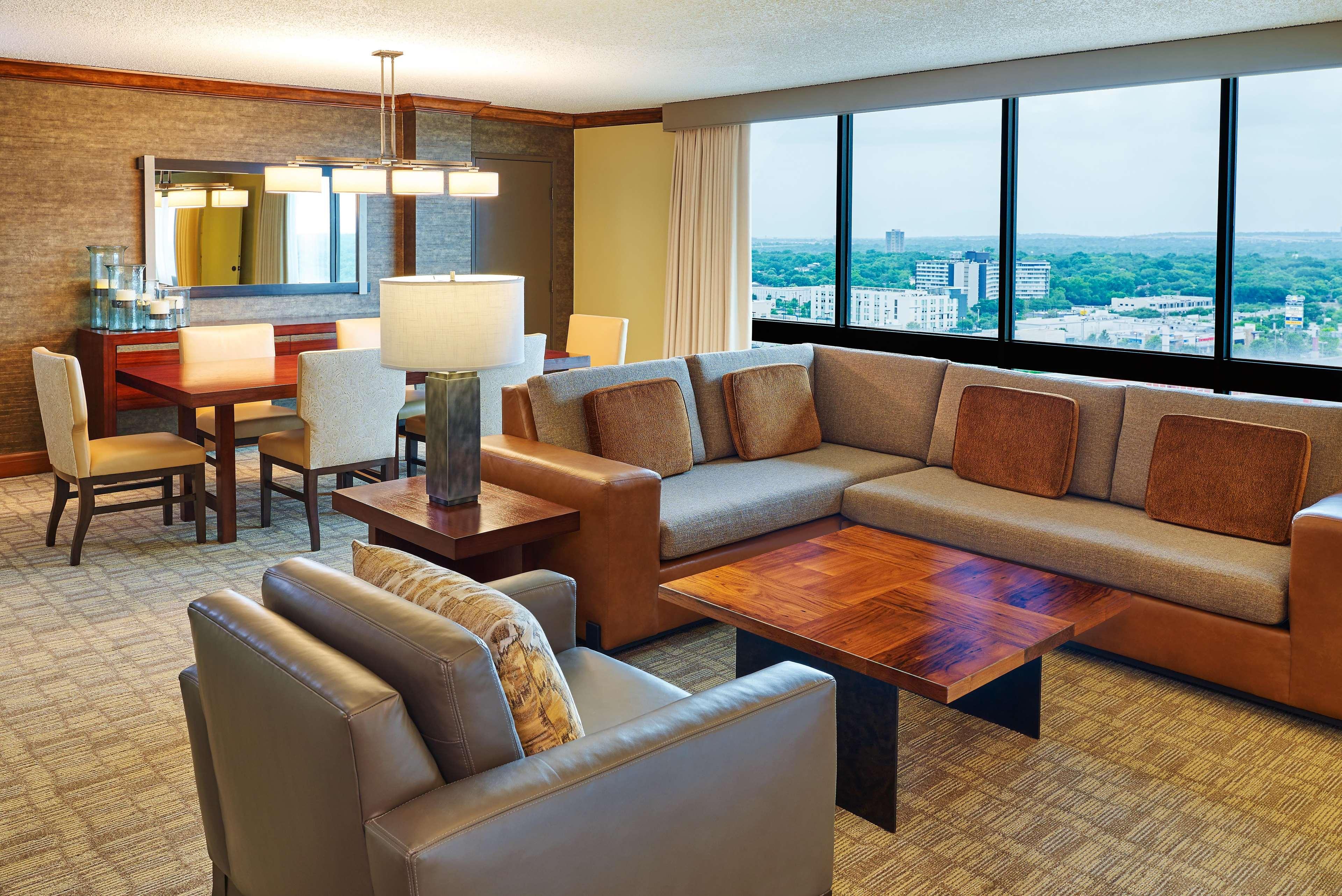 Doubletree By Hilton San Antonio Airport Hotel Bagian luar foto