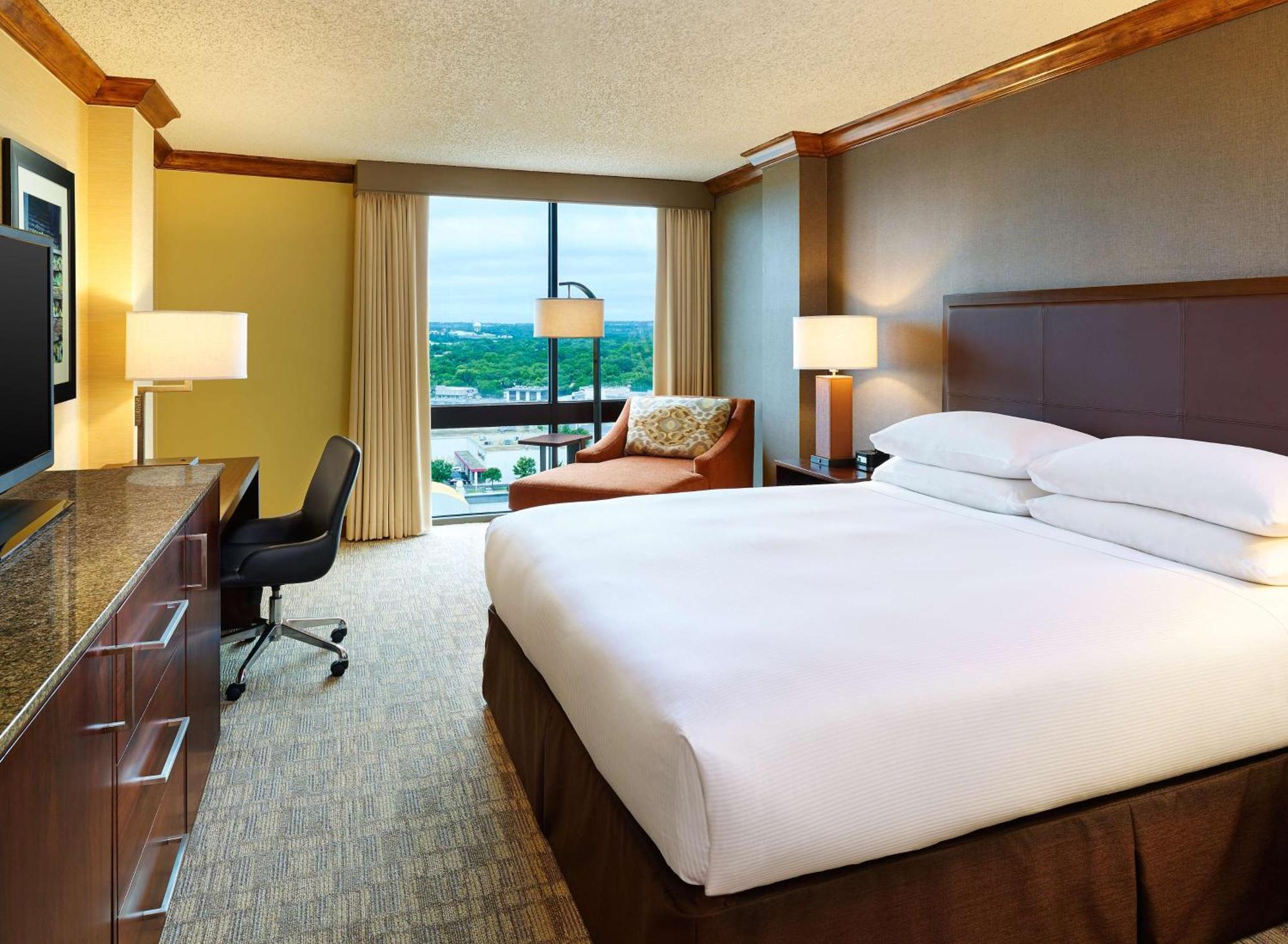 Doubletree By Hilton San Antonio Airport Hotel Bagian luar foto